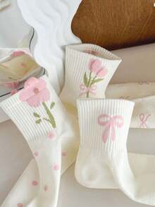 1/5双装女士纯色蝴蝶结郁金香花图案短袜，时尚简约休闲舒适，适合日常穿着、旅行、派对搭配，四季皆宜，圣诞礼物佳选。