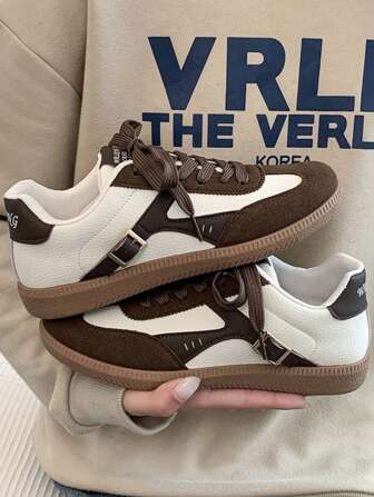 Fall/Winter Women's Brown Shoes, Solid Color British Style Lace-Up Leather Sneakers, Buckle Decor Design, Round Toe Low-Top Flat Skateboard Shoes, Fashion Breathable Non-Slip Student Shoes