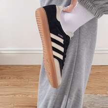 Adidas Signature Leather Sneakers Core Black Wonder White Silver Metallic Retro Indoor Football Inspired IE5836 - 黑白 - 查看 5