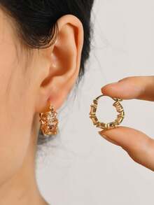 1 Pair Cubic Zirconia Hoop Earrings For Women, Minimalist Fashion Earrings, Unique Small Design, Daily Wear Earrings, Birthday Gift
