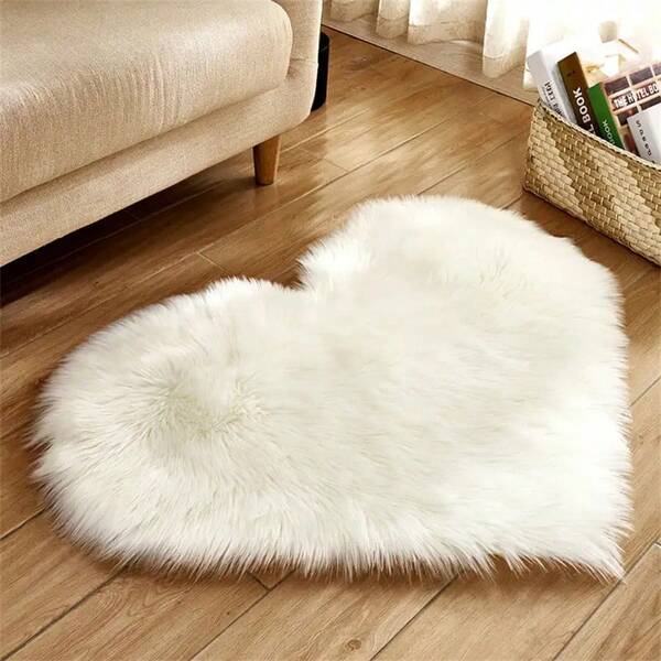 1 pieza Alfombra de peluche con forma de corazón, decoración moderna para sala de estar/dormitorio, antideslizante, disponible en varios tamaños