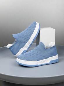 1 Pair Kids' Sneakers, Breathable Elastic Soft Shock-Absorbing Quick-Drying Lightweight Non-Slip Slip-On Casual Shoes For Boys And Girls, Suitable For Running, Walking, Street Style, And Campus Style - Blue - View 6