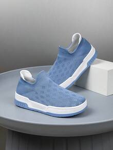1 Pair Kids' Sneakers, Breathable Elastic Soft Shock-Absorbing Quick-Drying Lightweight Non-Slip Slip-On Casual Shoes For Boys And Girls, Suitable For Running, Walking, Street Style, And Campus Style - Blue - View 7