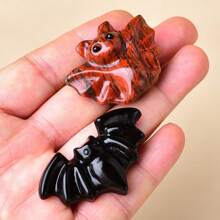 CUPIDCRYSTAL Exquisite Natural Crystal Carving Bat, Unique Design, Healing Crystal, Stones Containing Energy, Energy Healing Meditation Stone, Perfect For Home Decor & Gift Giving, For Pocket Decoration, For Halloween Gift, From The Brand