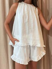 Women's Summer Shorts Outfit Loose Fit Stylish Solid Ruffled Trim Sleeveless Tops And Shorts 2 Pcs Set - 白色 - 查看 3