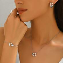 4 件套不锈钢简约奢华精致水钻罗马数字项链，百搭时尚独特设计，适合女性日常佩戴 - 銀色羅馬數位鑲鑽項鍊套裝 - 查看 4