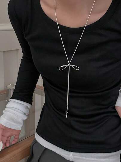 女士简约蝴蝶结吊坠项链，韩式独特设计长项链配饰，百搭，2025 年春夏新品