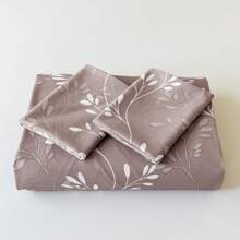 3pcs Set White Leaf & Coffee Floral Plant Print Duvet Cover Set, Tea Talk Coffee (2*Pillowcase, 1*Duvet Cover, No Filling), Light Coffee Bedding, Super Soft & Breathable Polyester Fabric, Suitable For All Seasons, Zipper Closure, Perfect For Bedroom, Guest Room Or Dormitory