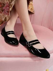 Zapatos planos negros estilo Mary Jane con plataforma perforada y tacón bajo, mocasines casuales con hebilla y cómodos zapatos Oxford con punta cuadrada, versátiles para uniformes escolares. - Charol negro - Ver 1