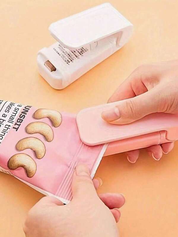 1pc Portable Mini Heat Sealer, Food Plastic Bag Sealing Machine, Handheld Home Small Thermal Sealing Device (Batteries Not Included. Need To Be Purchased Separately).