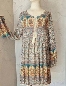 SHORT PRINTED DRESS - ベージュ - チェックする 4