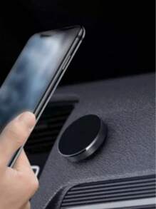 1 个磁性车载手机支架，创意粘贴式导航手机支架