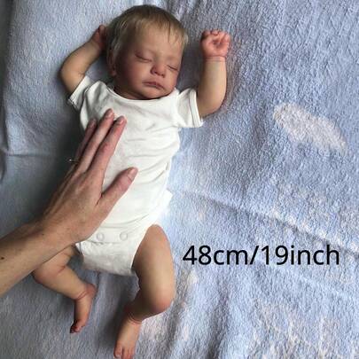 48cm wie echtes schlafendes Reborn Baby Puppe 19 Zoll realistisch Neugeborenes Stoffkörper Baby mit 3D-Lackierter Haut Spielzeug Babys Junge und Mädchen liebevolle Geburtstagsgeschenk