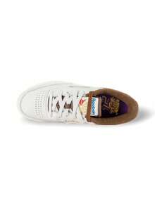 Giày thể thao nam Reebok X Bodega Club C 85, kiểu dáng thể thao năng động, đệm êm ái, chất liệu da cao cấp, lớp lót tổng hợp mềm mại, buộc dây, đế ngoài bằng cao su chống trượt, bền bỉ, dễ phối đồ, phù hợp với phong cách đường phố hàng ngày và đi làm. Màu xám nâu nguyên chất, kỷ niệm 15 năm H03350 - Nâu tro - Xem 5