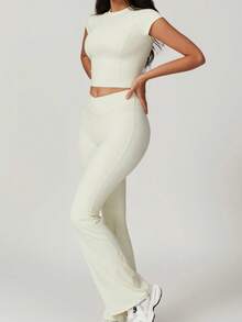 2Piece Set Women's Solid Crop High Waist Biker Pants Tracksuit Set, Flare Bottoms Legging Streetwear Tracksuit, Sporty Breathable Comfy Outfits For Gym Workout Running, Ladies Sportswear, Minimalistic Outfit - 白色 - 查看 5