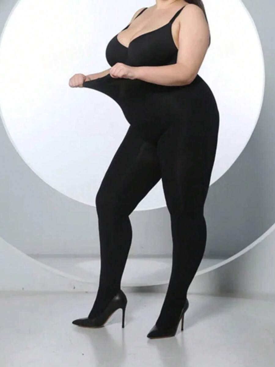 1双黑色加大码连裤袜,简约风格,宽松版型,高密度亮面超薄高弹连裤袜,适合日常穿着,舒适透气。 - 黑色 - 查看 1