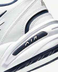 Nike 男款 Air Monarch IV 交叉訓練鞋 黑色 常規 白色/金屬銀色