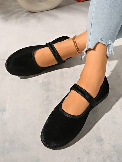 1 par de bailarinas negras, zapatos para niñas adolescentes, unicolor brillante y súper suave con punta redonda y slip-on, cómodos mocasines planos casuales para madre e hija, adecuados para el trabajo, el ocio, las vacaciones y los viajes