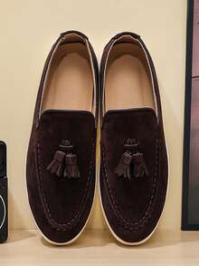 2025 New Round Toe Loafers For Men, Tasseled Vamp, Coffee Color, Versatile Business Formal Work Shoes, British Style Flat Loafers, Casual Breathable, Soft Sole, Suitable For All Seasons - Brown - View 3