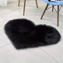 1pc Heart-Shaped Soft Plush Area Rug, Suitable For Girls Bedroom, Vanity Chair, Home Decor