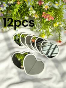 12 Stücke herzförmige Mini-Spiegel, polierte Oberfläche, Kunststoffrahmen, Tischaufstellung, unparfümiert, Blumenmotiv, tragbar, ohne Strom, tragbare Spiegel | stilvolle Tischplatte | dauerhafte Spiegel, süßer kompakter Spiegel, perfekt für Geburtstage, Hochzeiten, Halloween Party Dekorationen, Hochzeitsgeschenke, Party Geschenke