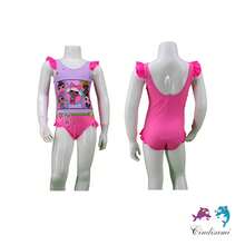 Traje de baño entero con diseño de top sin mangas, ideado para niñas de 4 a 10 años, una elección perfecta para la playa en verano. Adornado con detalles de volantes y encantadores estampados de personajes infantiles, está confeccionado con tela suave. Su estilo casual y cotidiano logra que las niñas luzcan adorables y se sientan completamente cómodas, siendo el traje de baño entero ideal para disfrutar de los días en la playa. - Amarillo rosa - Ver 3