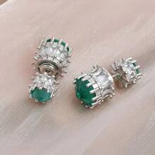 Nuevos y elegantes pendientes de moda, pendientes que se pueden usar por delante y por detrás, joyas con circonita cúbica sintética brillante verde, encantadores pendientes pequeños para damas, regalo de cumpleaños para mujeres