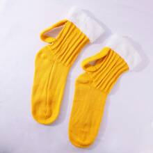 1/2 Pair Bright Yellow Beer Socks, Mid-Calf Warm With Loop Easy-Off Design, Festive Party Outfit, Oktoberfest Fun Gift, Exclusive Funny Creative Socks For Beer Lovers