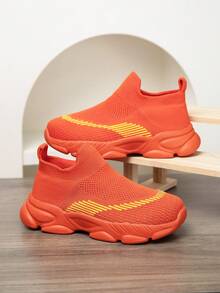 1 双儿童针织运动鞋，一脚蹬透气防滑跑步鞋，时尚拼布网眼休闲鞋，适合学生