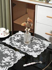 1 قطعة/2 قطعة/3 قطع من الحصيرة الزخرفية للمطبخ وغرفة الطعام وغرفة المعيشة، حصيرة طاولة مطرزة بشبكة للعزل الحراري ومقاومة الخدش والغبار، مناسبة للزفاف والحفلات والهدايا وأعياد الميلاد والكريسماس - متعدد الألوان - مشاهدة 2