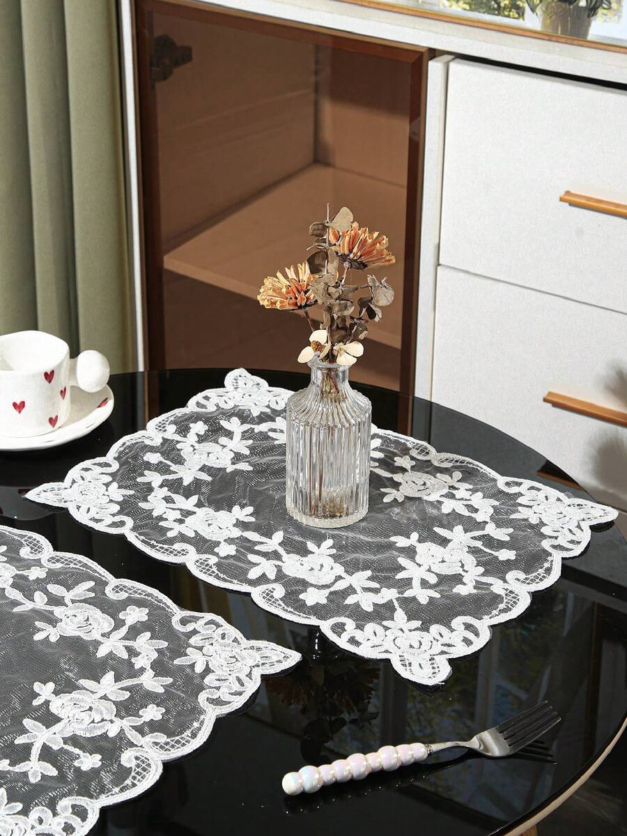 1 قطعة/2 قطعة/3 قطع من الحصيرة الزخرفية للمطبخ وغرفة الطعام وغرفة المعيشة، حصيرة طاولة مطرزة بشبكة للعزل الحراري ومقاومة الخدش والغبار، مناسبة للزفاف والحفلات والهدايا وأعياد الميلاد والكريسماس