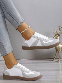 Women's Lightweight Breathable Sneakers - Casual Low-Top Lace-Up Shoes With Round Toe, White & Gray Two-Tone Design, Comfortable All-Day Wear For Everyday Use, Casual Footwear | Round Toe Shoes | Synthetic Cover Upper, Women's Contrast Color Trainers, Casual Lace Up Low Top Flat Sneakers, Lightweight Daily Wear Walking Shoes Plus Size, Shoes For Ladies, Sneakers For Women Shoes Sneakers