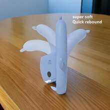 Men's Lightning Pattern Shark-Slides, Comfy Non Slip Casual Soft Sole Anti Odor EVA Slippers, Men's Summer Indoor Footwear 4cm Thick Sole Shark Slippers For Men And Women