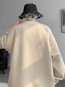 Men's Long-Sleeved Sweatshirt With A Jacquard Weave, Crew Neck, And Apricot-Colored, White, And Black Lining. Available In Plus Sizes, This Stylish, Casual Loungewear Top Is Perfect For Fall And Winter.