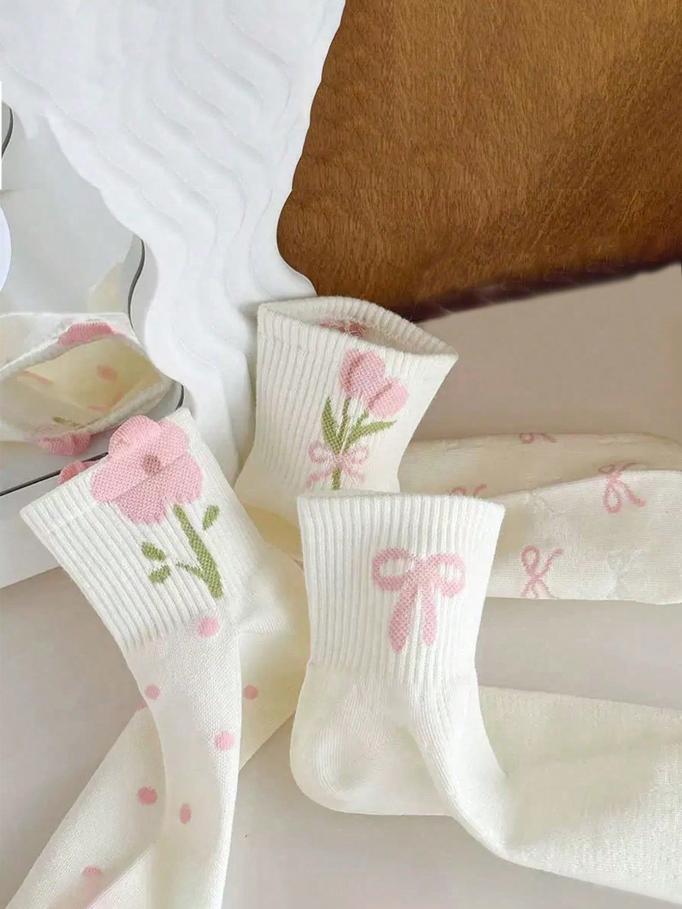 5 أزواج من الجوارب القصيرة للنساء البيضاء القابلة...