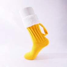 1/2 Pair Bright Yellow Beer Socks, Mid-Calf Warm With Loop Easy-Off Design, Festive Party Outfit, Oktoberfest Fun Gift, Exclusive Funny Creative Socks For Beer Lovers