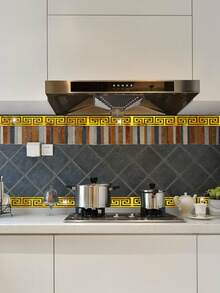 OUTANA 12-Piece Acrylic Home Decor Cutout 3D Mirror Wall Decals Shatterproof Self-Adhesive Wall Trim And Corner Decor Ideal For Bedroom, Living Room, Bathroom, Kitchen, And TV Background Wall Decor - Gold - View 9