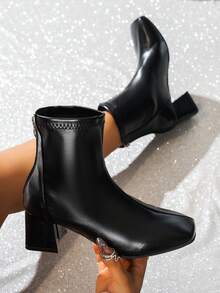 女士小众设计高端后拉链经典粗跟踝靴，时尚别致的英伦风，舒适的切尔西靴 - 黑色 - 查看 3