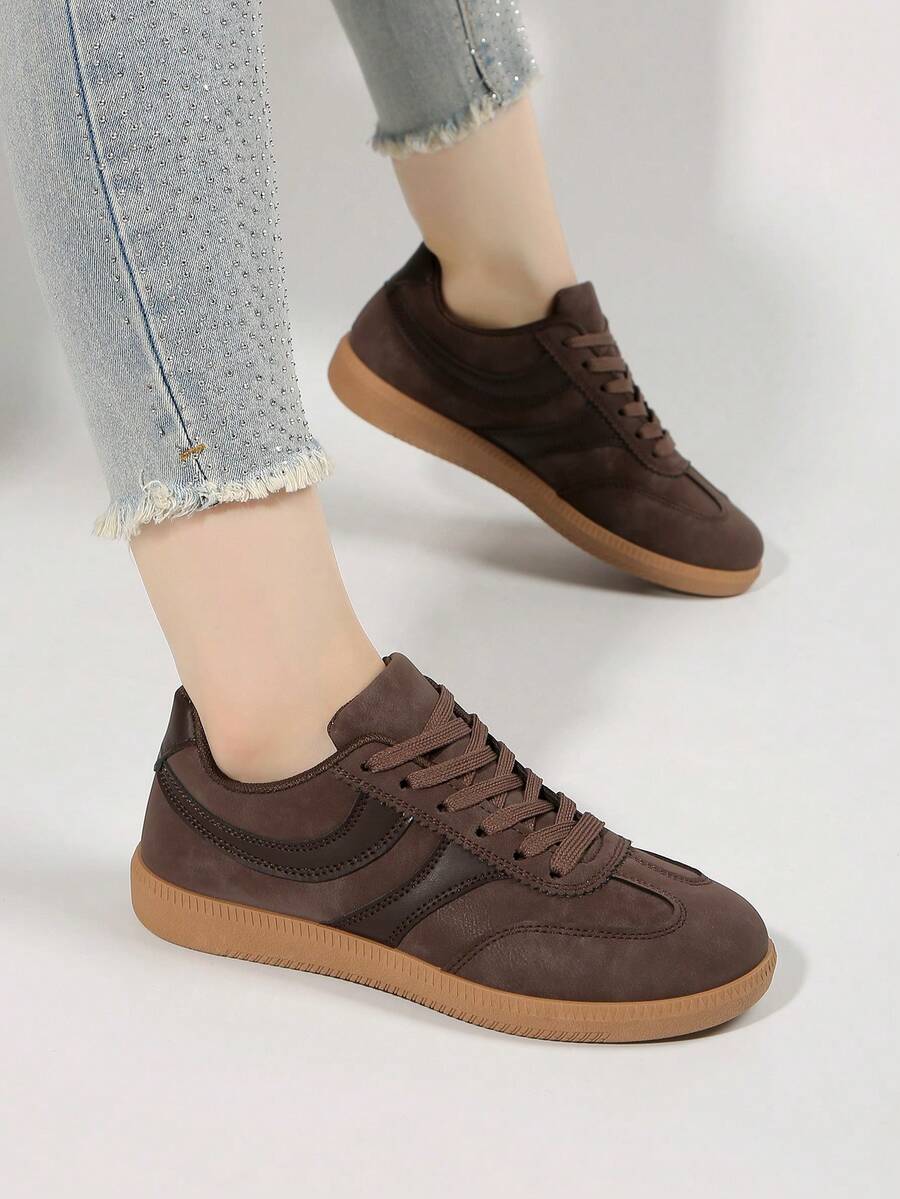 Giày thể thao nữ đế bệt màu kaki cổ điển thời trang thường ngày 2025 mới đa năng, thoải mái, đa năng, đi trong nhà, đi chơi, đi làm, đi học, đi làm, giày thể thao nữ đế bệt màu trơn - màu nâu - Xem 1