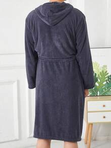 1件珊瑚绒纯色男女通用成人连帽浴袍，毛绒睡衣，男士圣诞礼物，吸水柔软不掉毛家居服法兰绒浴袍 - 深灰色 - 查看 5