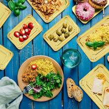 10/20PCS Disposable Light Weight Paper Plates, Gold Rectangular Dinner Plates Bulk For Cookie Dessert Snack Cake, Large Serving Tableware Paper Trays For Wedding, Family Meals, Birthday, Picnics, BBQ, Holiday