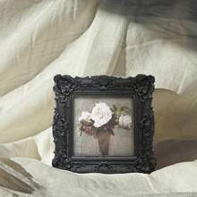 CISOO 2.5x3.5 Vintage Small Picture Frame, Antique Ornate Black Wallet Size Photo Frame For Table Top And Wall Display, Decorative Floral Design Retro Home Decor, Photo Gallery Art