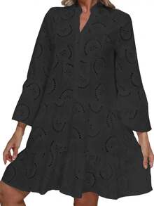 Elegant V-Neck Embroidered Lace Flared Sleeve Cutout Dress - Fashionable Women's Clothing With Lightweight And Flowy Design For All Seasons - màu đen - Xem 4