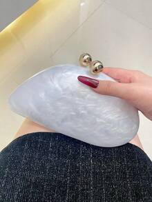 2025春季时尚婚礼手拿包，欧美风格亚克力亮面晚宴手提包，蛋形单肩包，个性斜挎，完美搭配舞会配饰，完美搭配新娘派对