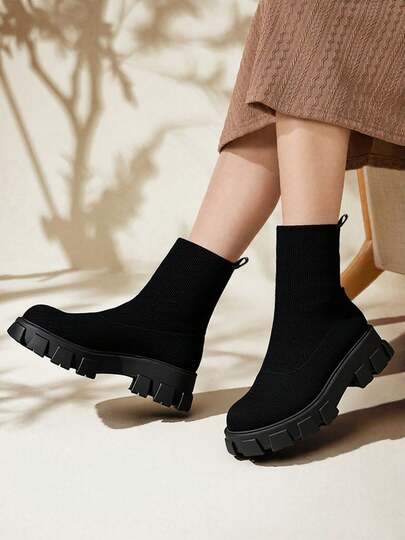 Botas negras de punto con suela gruesa para mujer, sencillas y elegantes Botines de punta redonda Botas sin cordones para mujer