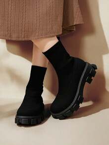 Botas negras de punto con suela gruesa para mujer, sencillas y elegantes Botines de punta redonda Botas sin cordones para mujer - Negro - Ver 3