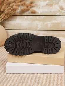 女士蝴蝶结装饰厚底休闲尖头一脚蹬乐福鞋，黑色，优雅平底鞋，适合日常穿着，春秋季