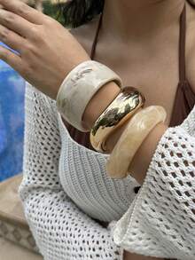 1pc Fashionable Metallic Spring Bangle Bracelet, Geometric Modern Futuristic Shiny Finish, Suitable For Parties, Daily Wear, Gift - Bracelet - View 7