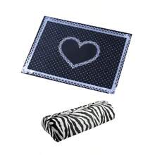 2个美甲手枕+桌面垫，可折叠蕾丝波点图案美甲硅胶垫，柔软可拆卸毛巾手枕，适用于美甲沙龙、居家美甲、节日礼物（白色、粉色、黑色） - 彩色 - 查看 5