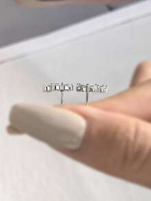 1Pair Three-Diamond Moissanite Diamond Earrings S925 Sterling Silver Wedding Earrings Engagement Stud Earrings Luxury Jewelry For Gifts Women Anniversary - Silver - View 3